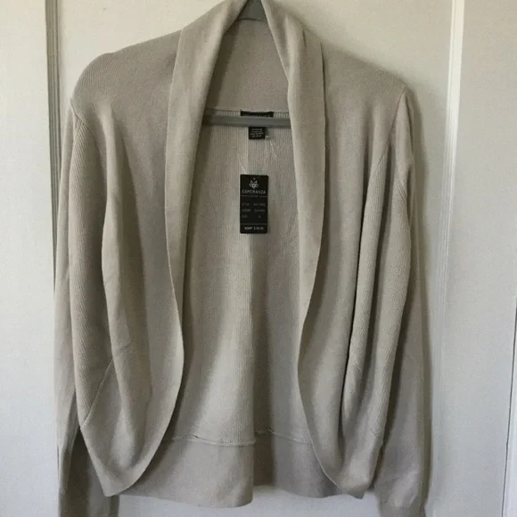 Esperanza Shrug, M, NWT - Picture 2 of 6